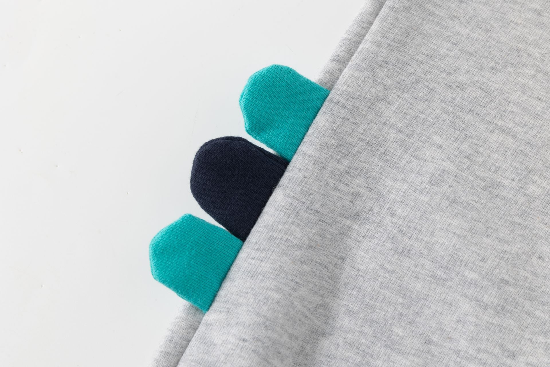 Pantalón chándal niño en gris - Newness invierno - Detalle 5 - Moda Infantil Chicle