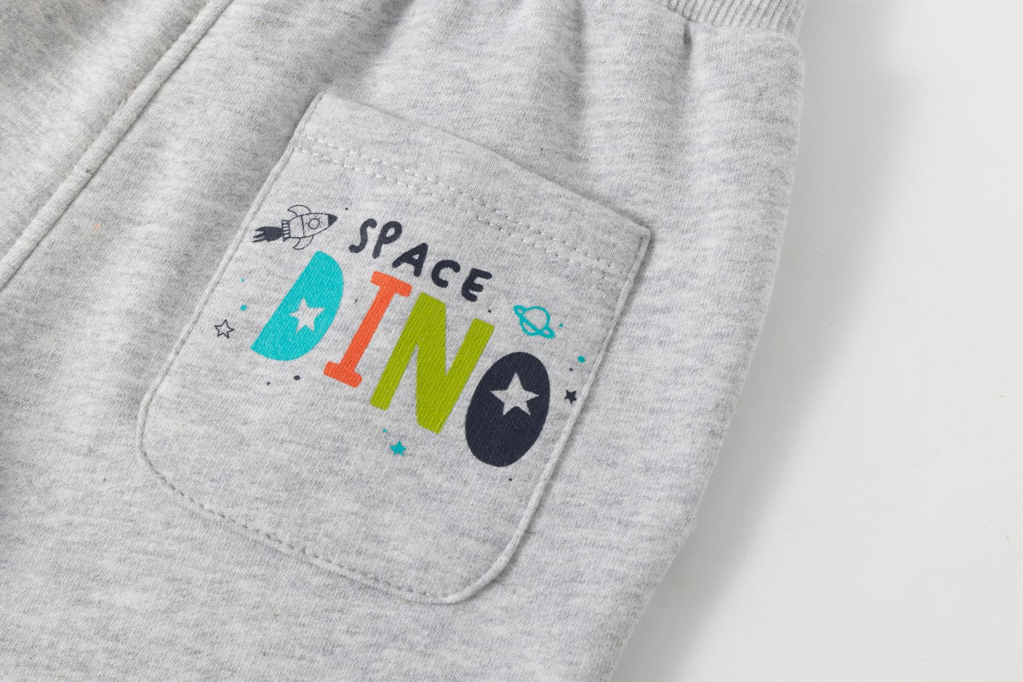 Pantalón chándal niño en gris - Newness invierno - Detalle 6 - Moda Infantil Chicle