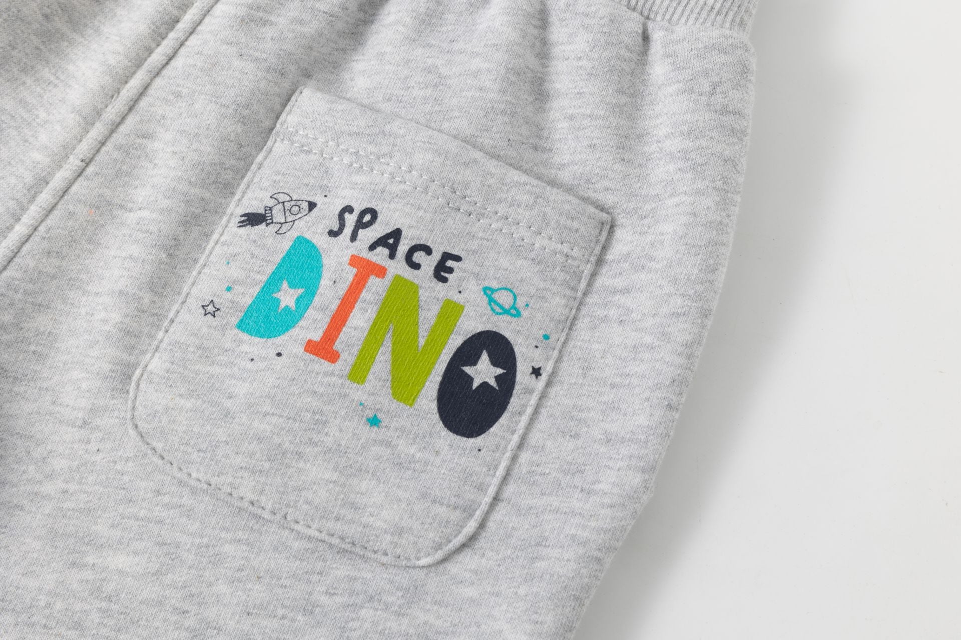 Pantalón chándal niño en gris - Newness invierno - Detalle 6 - Moda Infantil Chicle