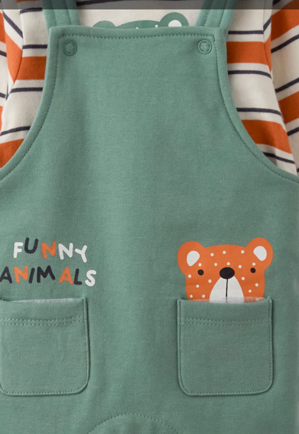 Peto bebé en verde - Street Monkey - Detalle 2 - Moda Infantil Chicle