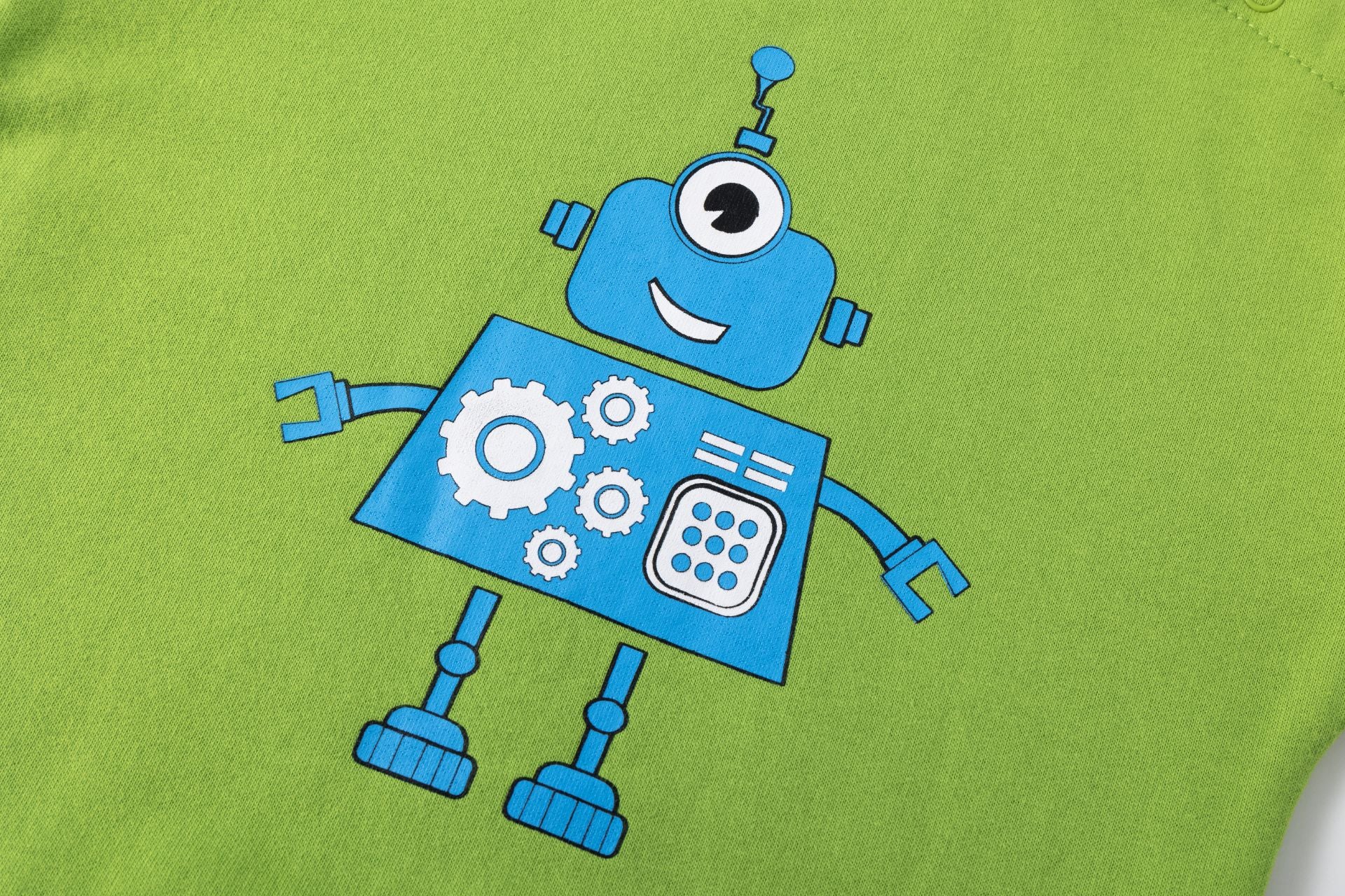 Sudadera bebé en pistacho con robot azul - Newness invierno 2024 - Detalle 2 - Moda Infantil Chicle