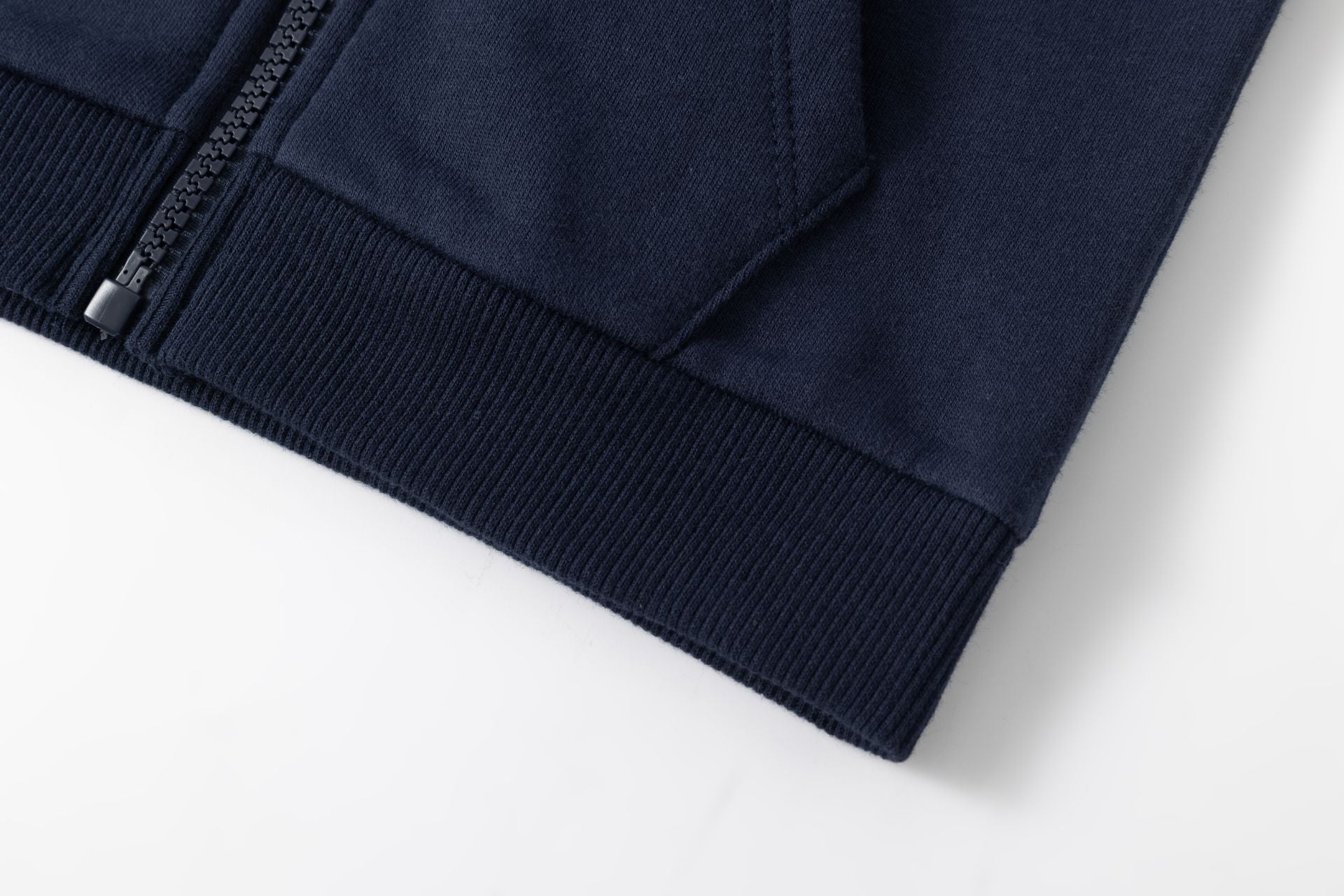 Sudadera con cremallera con robot - Newness invierno 2024 - Detalle 8 - Moda Infantil Chicle
