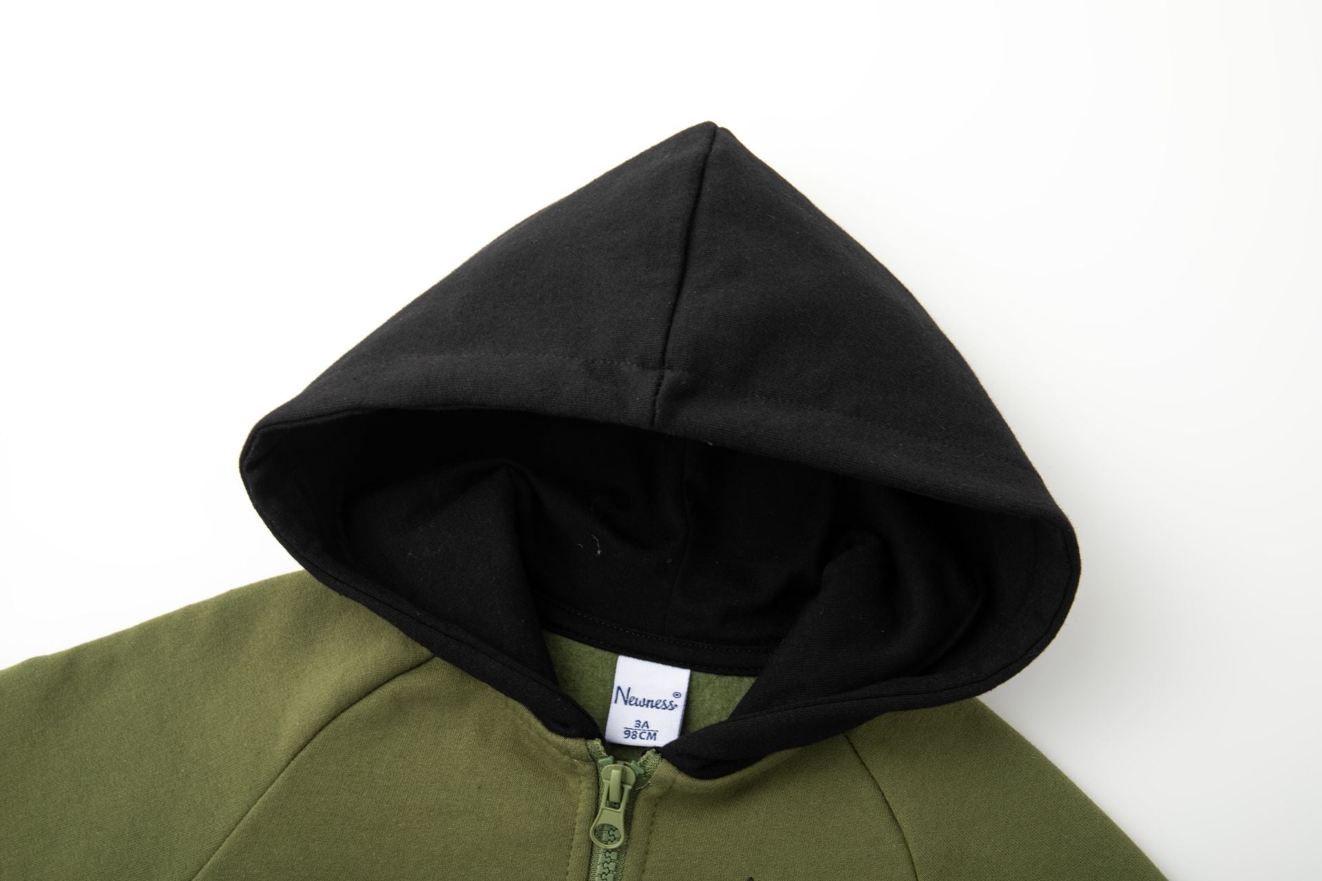 Sudadera con cremallera en verde - Newness - Detalle 2 - Moda Infantil Chicle