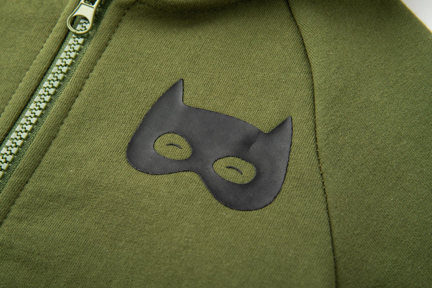 Sudadera con cremallera en verde - Newness - Detalle 4 - Moda Infantil Chicle