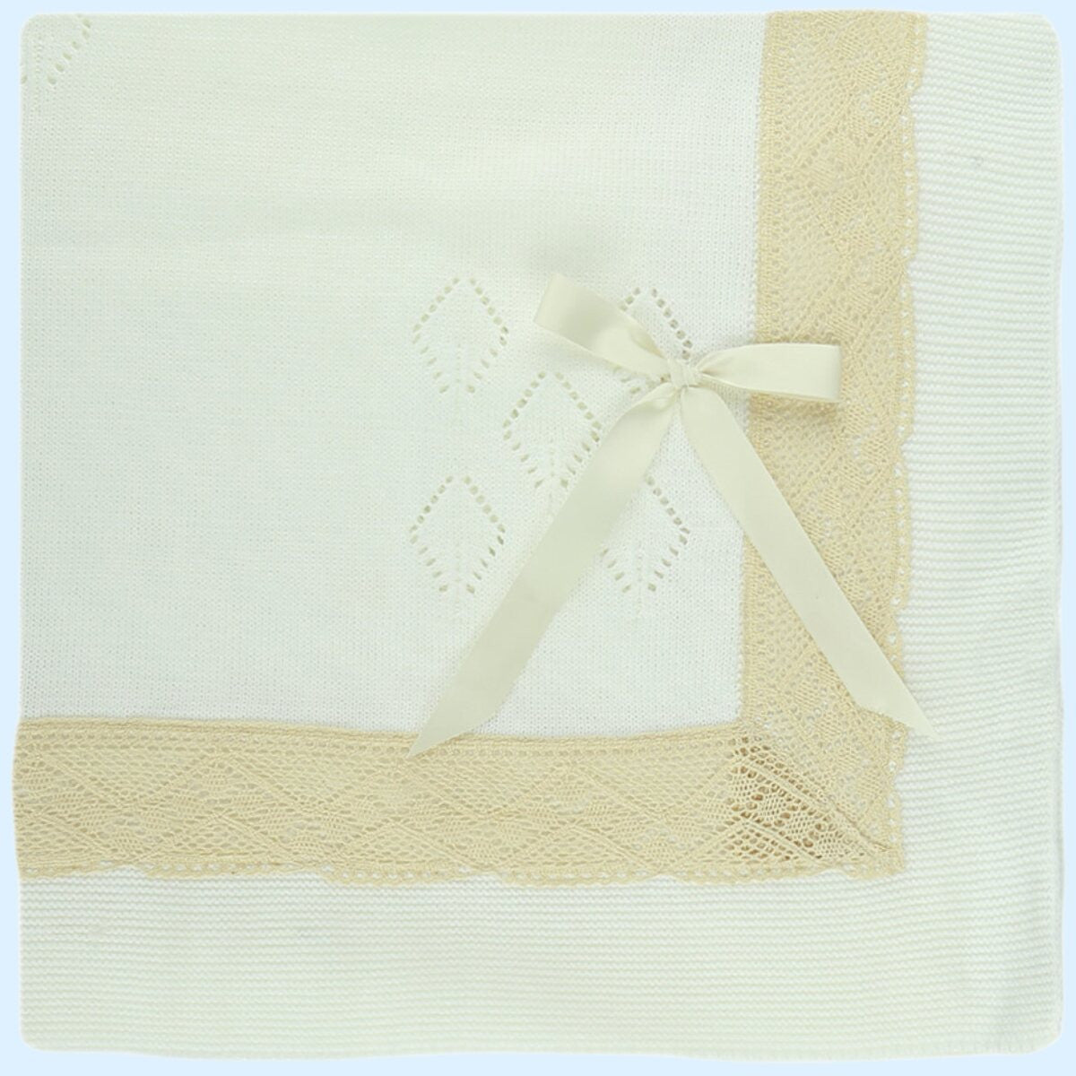 Toquilla puntilla en beige - Frontal - Moda Infantil Chicle
