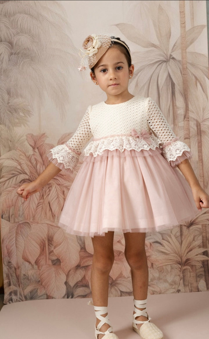 Vestido Ceremonia Alba de ni�a - Basmarti 2026 - Frontal - Moda Infantil Chicle