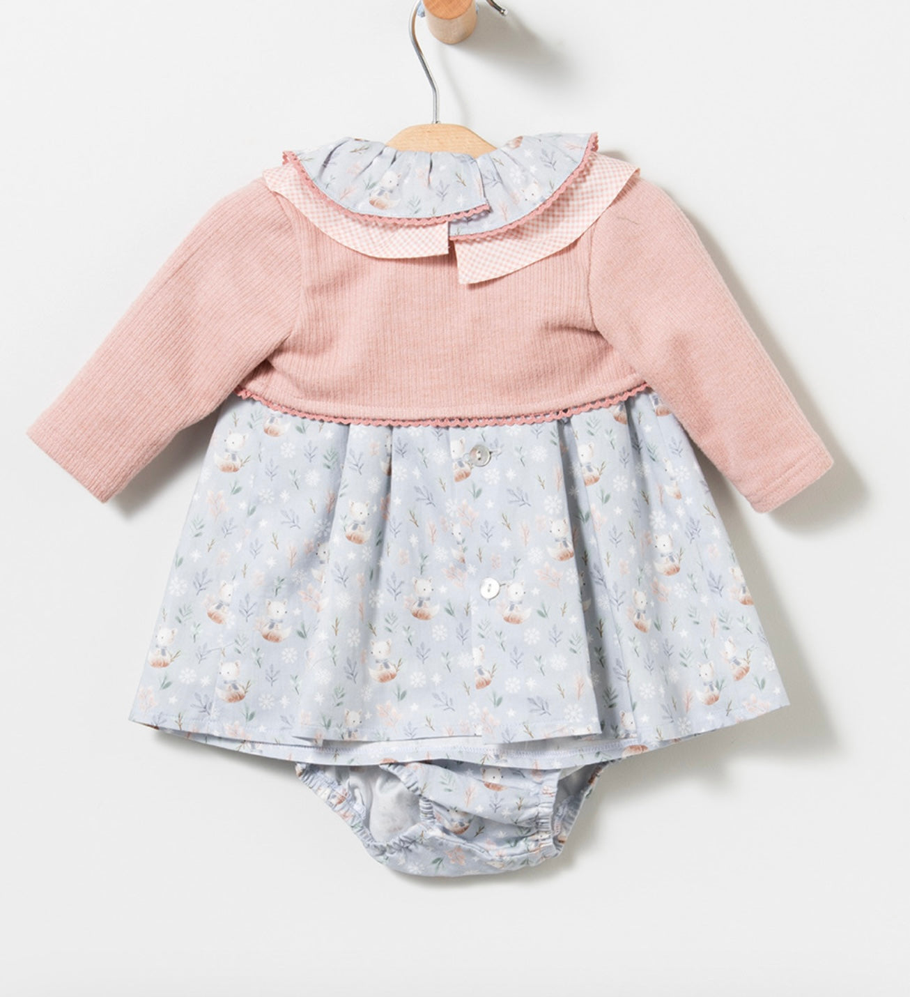 Vestido, chaqueta y cubre pañal - Coco Acqua invierno 2024 - Detalle 1 - Moda Infantil Chicle