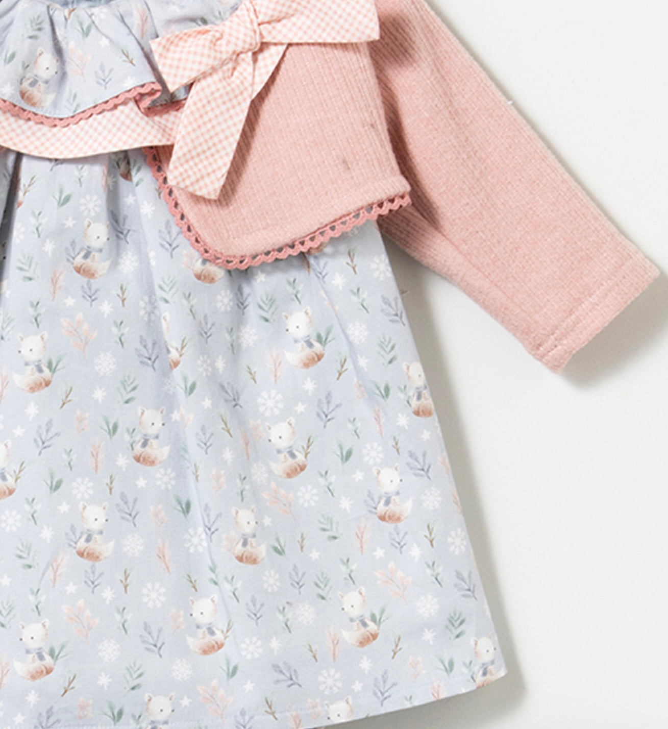 Vestido, chaqueta y cubre pañal - Coco Acqua invierno 2024 - Detalle 3 - Moda Infantil Chicle
