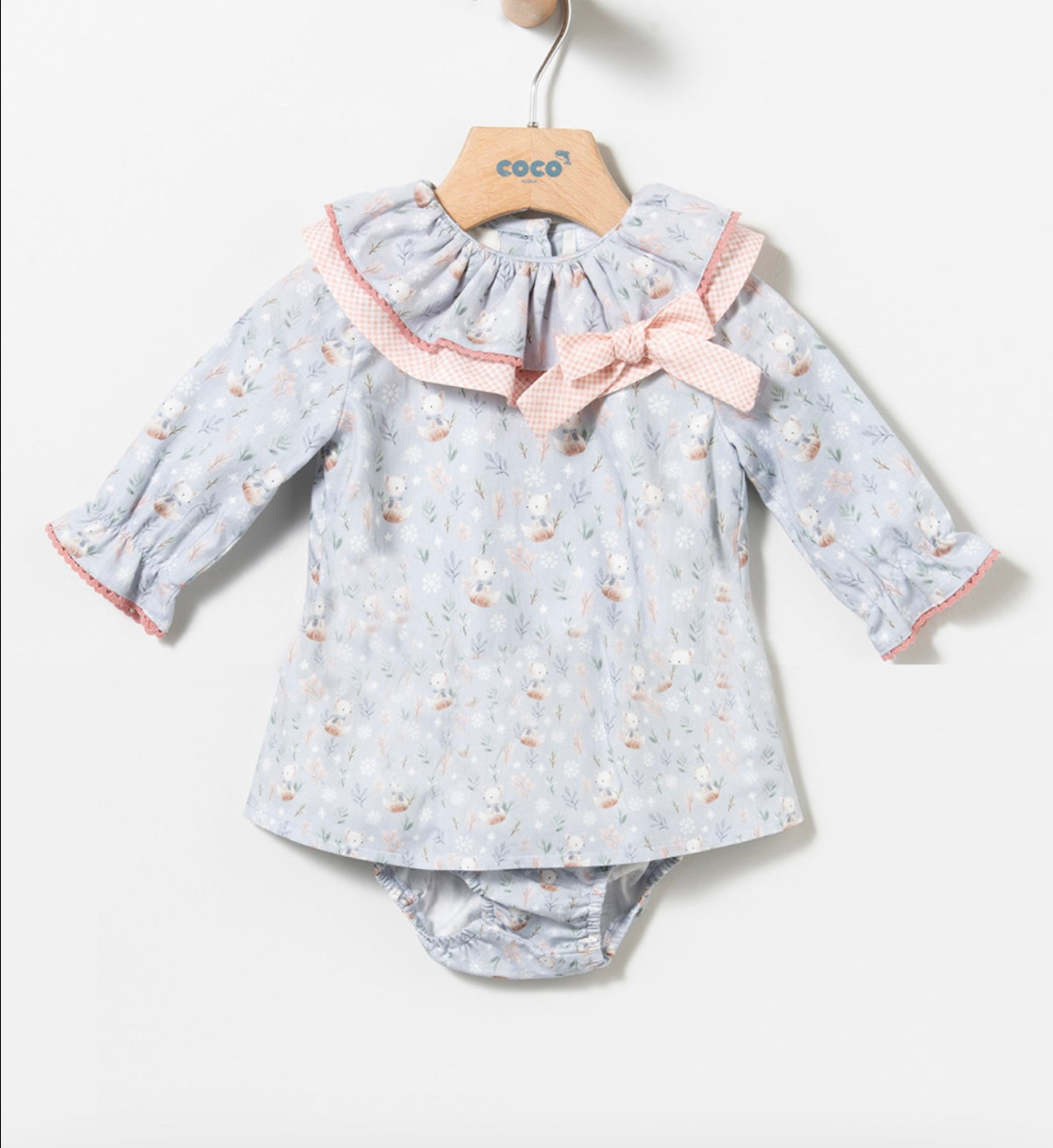 Vestido, chaqueta y cubre pañal - Coco Acqua invierno 2024 - Detalle 4 - Moda Infantil Chicle