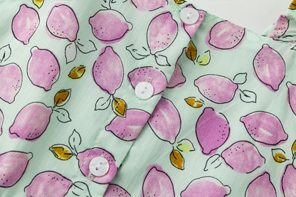 Vestido de niña con tirante fruncido verano 2024 Newness - Detalle 6 - Moda Infantil Chicle