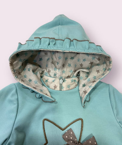Vestido estrella con capucha de felpa - Cuka invierno 2024 - Detalle 2 - Moda Infantil Chicle
