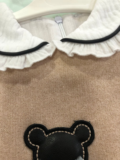 Vestido niña bebé en crudo dorado de Basmarti - Detalle 2 - Moda Infantil Chicle