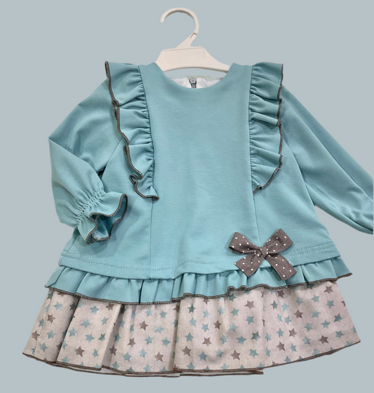 vestido niña bebé en turquesa - Cuka invierno 2024 - Frontal - Moda Infantil Chicle