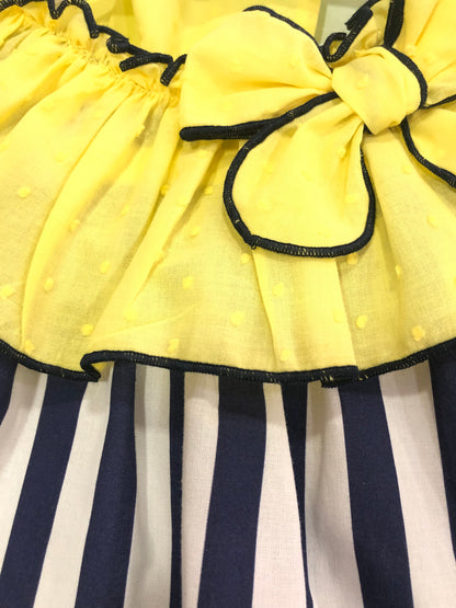 Vestido niña de rayas azul marino y blanco - Cuka verano 2024 - Detalle 1 - Moda Infantil Chicle