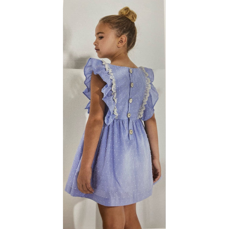 Vestido niña en plumeti - Nekenia colección primavera 2023 - Detalle 1 - Moda Infantil Chicle