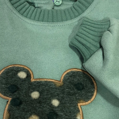 Vestido niña en verde agua invierno 2022 de Nekenia - Detalle 2 - Moda Infantil Chicle
