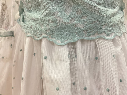 Vestido niña espalda escotada de ceremonia - Basmarti primavera 2023 - Detalle 1 - Moda Infantil Chicle