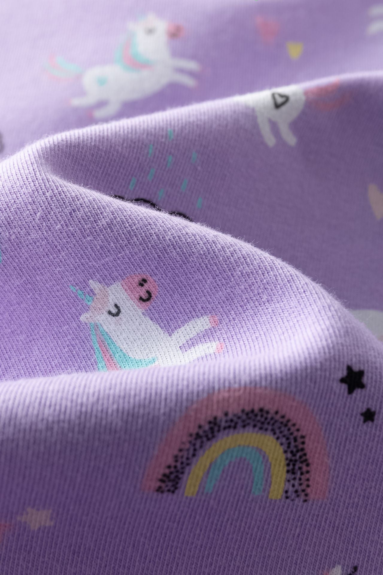 Vestido unicornio morado - Newness invierno 2024 - Detalle 5 - Moda Infantil Chicle